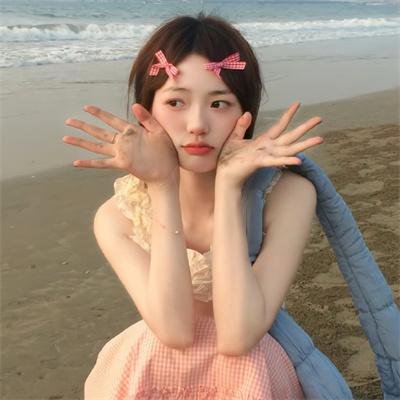 红壳的潘多拉海报