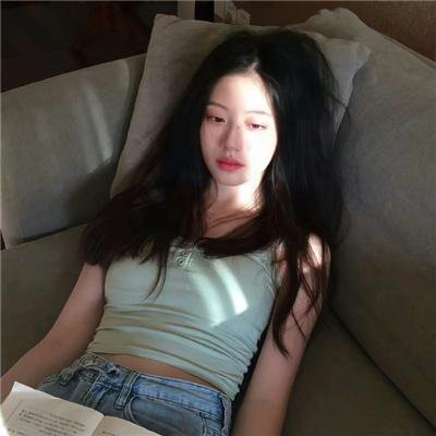 炎热的下午海报